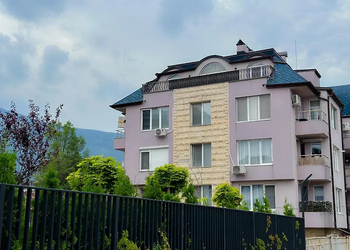 Paradise Nest Apartman *